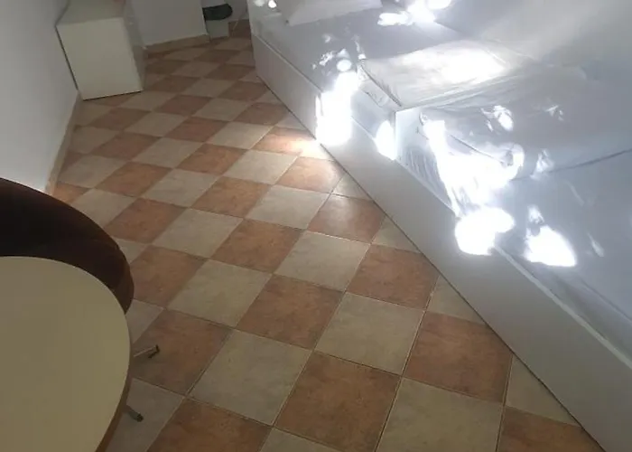 паи хост Vandrarhem *